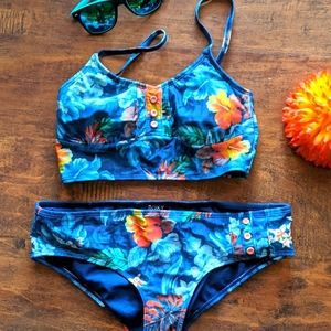 Roxy bikini set